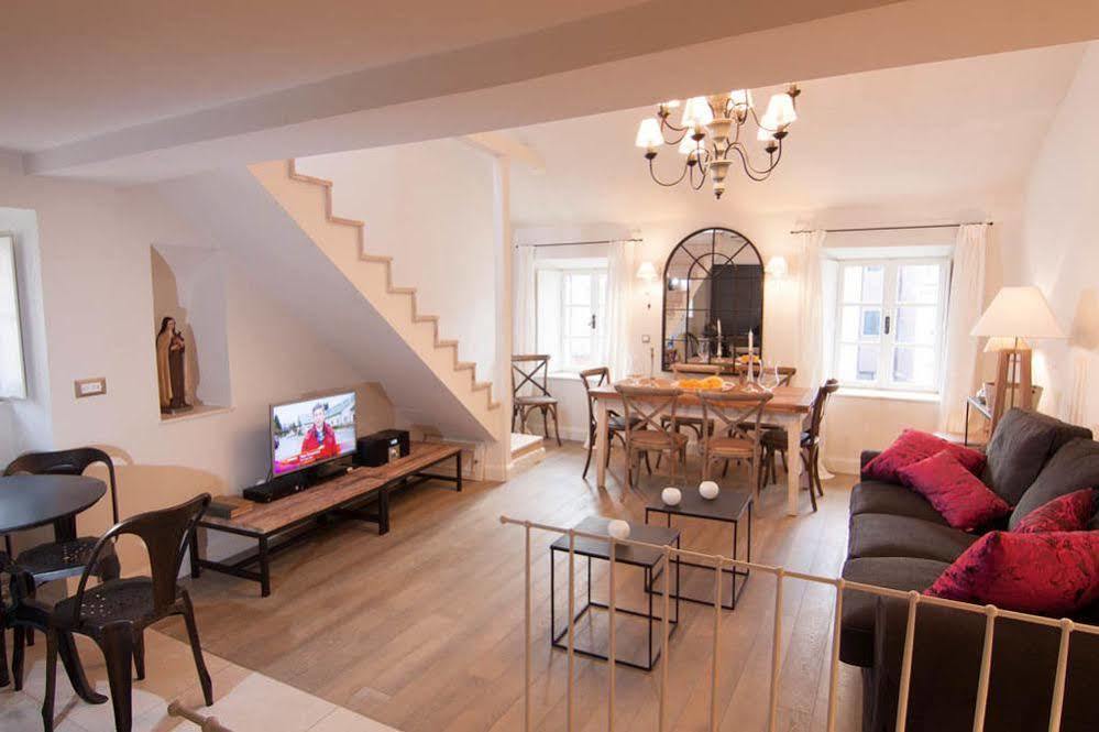 Arty Old Town Apartments By Irundo Dubrovnik Bagian luar foto